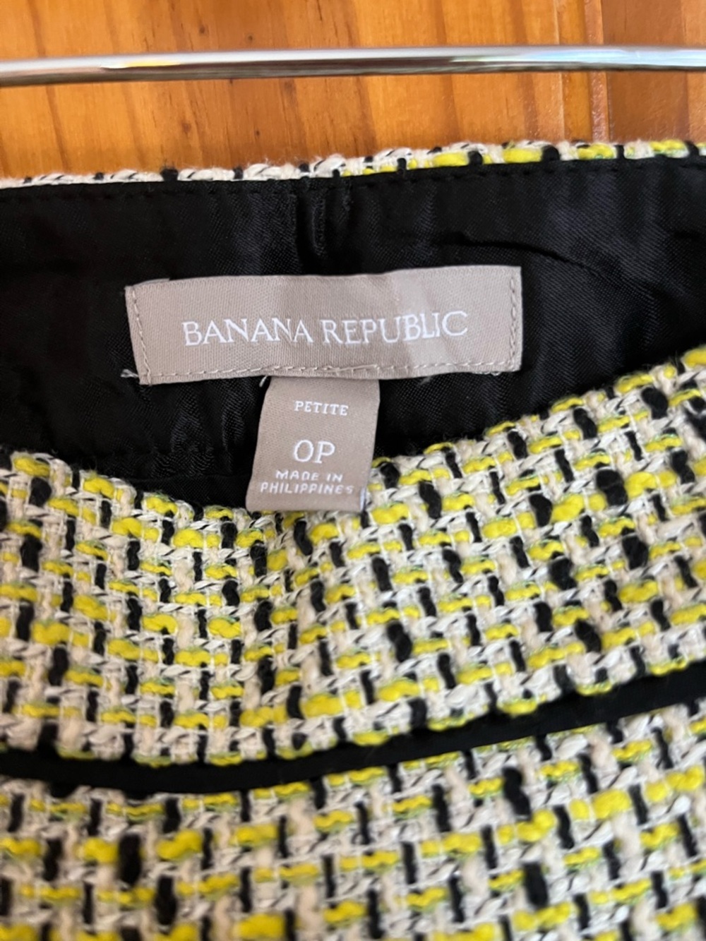 Banana Republic Yellow and Black Mini Skirt - Picture 4 of 8